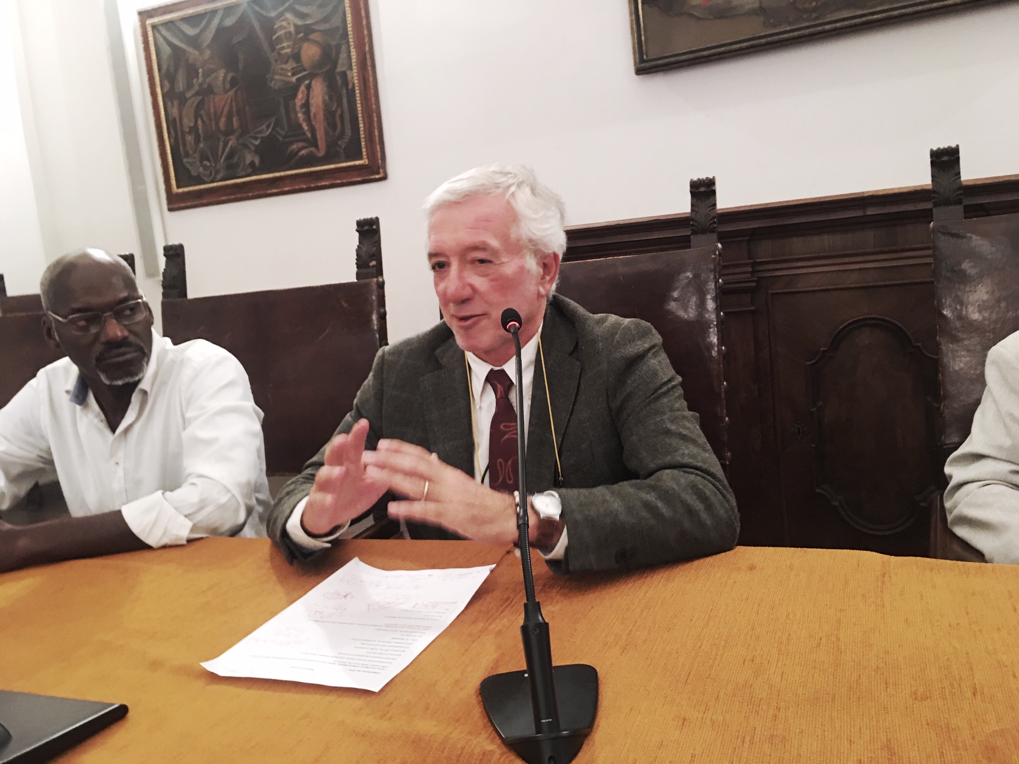 da sx dott Sylla Lakamy e professore Fabio Maria Santucci