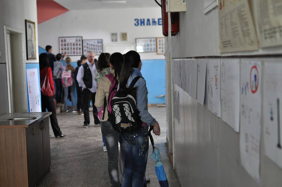 20130711 HHRR Yes Equality Bosnia 20130519 scuola 2