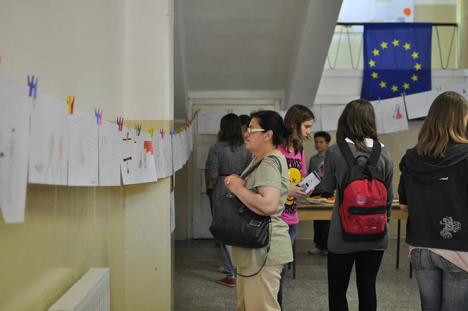 20130711 HHRR Yes Equality Bosnia 20130519 scuola 6