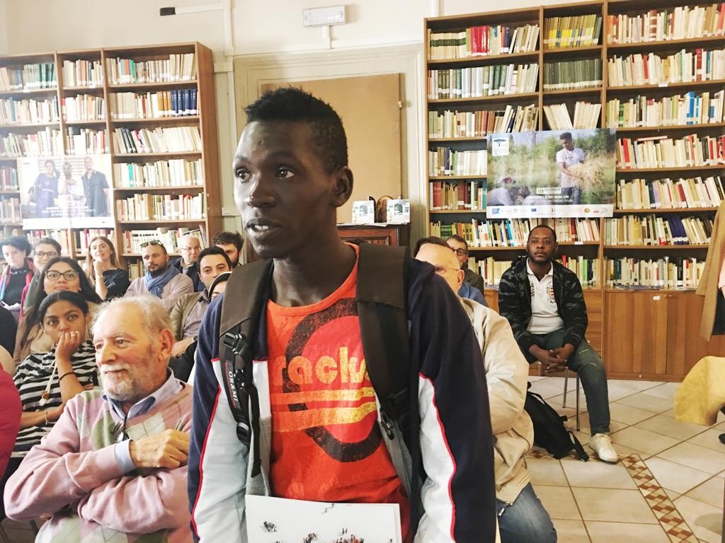 Cittadino-del-Mali-in-accoglienza-in-Umbria-